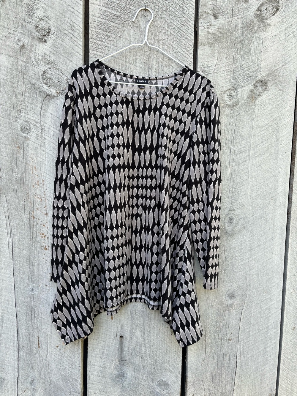 Link Black and White Geometric Pleated Tunic Top Size XL